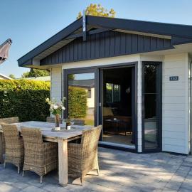 Holiday Home Ferienchalet an der Grenze zwischen Brabant und Zeeland by Interhome