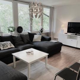 Rymligt och härligt radhus i Göteborg, hotel i Gøteborg