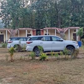 Corbett Jungle Inn,Riverside Forest Camp ,,Muhan,Dhikala Range opposite Mohan Eco Safari Zone Jim Corbett National Park, Ramnagar