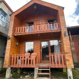 Quen'z Cabin
