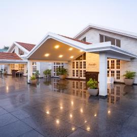 Eagleton The Golf Resort, hotel sa Bangalore