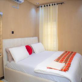 Mae Sangotedo Ajah, hotell sihtkohas Sangotedo
