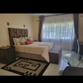Parklands Guest house، فندق في بولاوايو