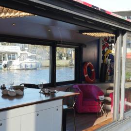 Péniche ! Amours Le Dô Karina Bisch 2019, hotel in Nantes