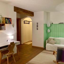 Apartment Chesa Muntanaia by Interhome
