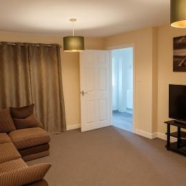 Cosy House with Garden, 2 Bedrooms, Hotel in Doncaster