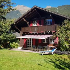 Holiday Home Chalet Gletscherfloh by Interhome, hotel a Grindelwald