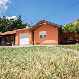 Holiday Home mit Garten- Grill und Terrasse by Interhome