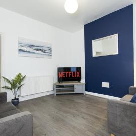 K Suites - Granville Avenue
