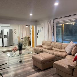 3bedrooms Creighthon, hotel in Omaha