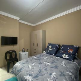 Emangwevu Estate, hotel in eMalahleni