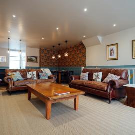 WhiskAwayHomes - Albert Park Road - Luxury Home