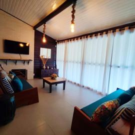 Casa de Campo com Sauna, Piscina e Ribeirão!