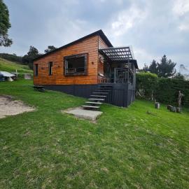 Cabaña Entre montañas La Calera, hotell sihtkohas La Calera