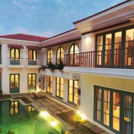 Dreamy Luxe 4BHK Home with Private Pool, hotel di Assagao