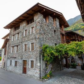 La Corte del Glicine