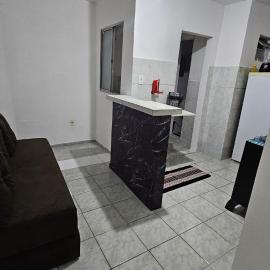 Casa com 1 Quarto e Garage - Alto da Cruz, Camaçari, Hotel in Camaçari