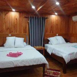 Chi Phat River lodge, מלון בChi Phat