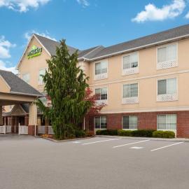 Mansfield में, होटल Wingate Suites By Wyndham Mansfield Ontario
