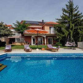 Villa Oaza Mira - Makarska by Villas Guide, ξενοδοχείο σε Imotski