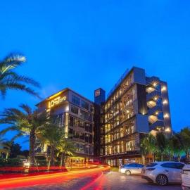 Loft Mania Boutique Hotel, hotel Csumphonban