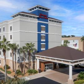 Hampton Inn & Suites Lake City, hotel i Lake City