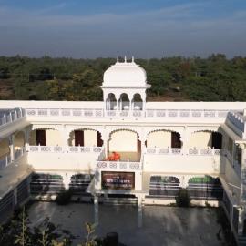 Chandra Bagh, hotell sihtkohas Māvli