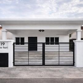The Suri in Jalan Kebun Shah Alam, hotel i Klang