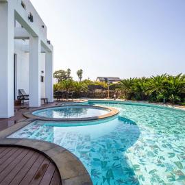 Libentia Hotel & Poolvilla, hotel v destinácii Jeju