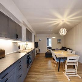 Modern 3-Bedroom Apartment in Central Voss - Prime Location