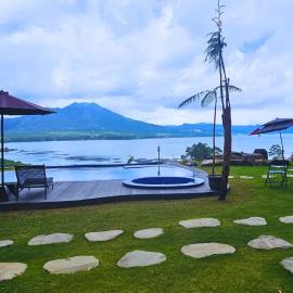 쿠부펜로칸에 위치한 호텔 Adelisca Glamping, Cafe and Villa