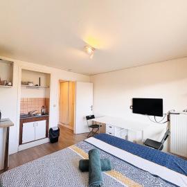Studio pour 2 près de la gare, hotel em Melun