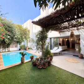 Golfside Luxury Villa - AtlantisCollection