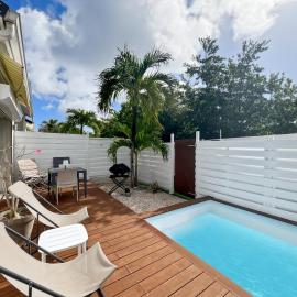 Mango Vert Duplex - Orient Bay