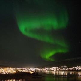 View apartment in Tromsø - northern lights, mountains, quiet