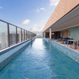 Icon Housi em Boa Viagem Perto do Shopping Recife e a 300m do Mar | By Carpediem