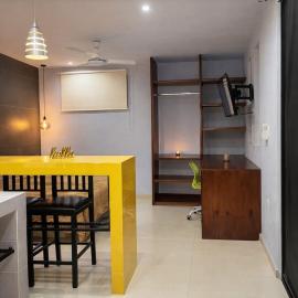 Minimalist City Suite - Plaza las Americas, хотел в Четумал