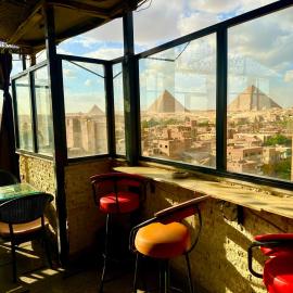 Kemitt pyramids view inn, hotell i Kairo