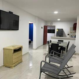 Apartamentos Mila, Hotel in Guayabal