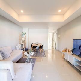 Donkaew minimalist townhouse