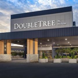 DoubleTree by Hilton Manhattan, KS, viešbutis mieste Manhatanas