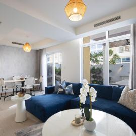 3BR Townhouse Rooftop Terrace Just Cavalli, Hotel in Dubai