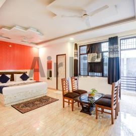 Hotel Airlift at Delhi Airport