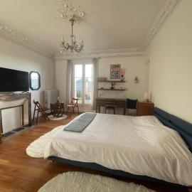 Chambre paisible face aux thermes-ch1- Check après 16h30, hotel Contrexéville-ben
