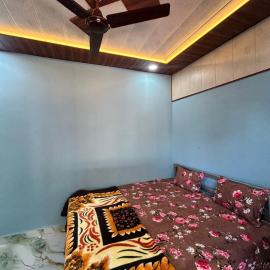 Serenity House, ξενοδοχείο σε Matheran