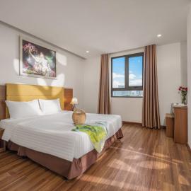 Lumina Hotel & Apartment، فندق في دا نانغ