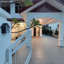 Sweet Home, hotel in Balik Pulau