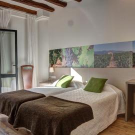 Hostal Agrobotiga 7 de Ribera, hotel u gradu Mora d'Ebre