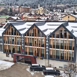 Hotel Canada, hotel a Andalo