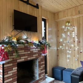 Cottage inn Tsemi โรงแรมในTsemi